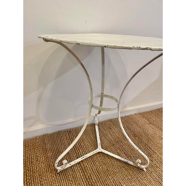 Pedestal Table in White Iron For Sale - Image 4 of 7