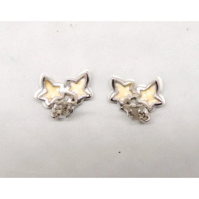 Vintage Signed Boucher Rhodium Plated White Thermoset Leaves Clip Earrings - 2 Pieces For Sale In Philadelphia - Image 6 of 9