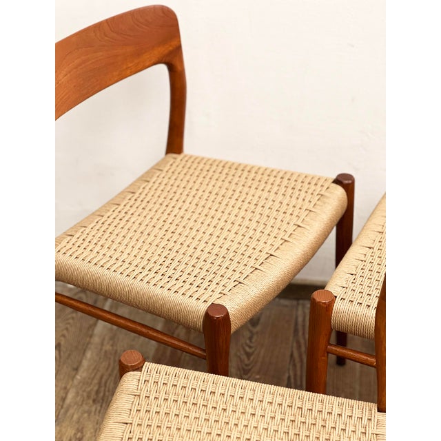Mid-Century Modern Danish Dining Chairs in Teak by Niels O. Møller, 1950s, Set of 6 For Sale - Image 4 of 15