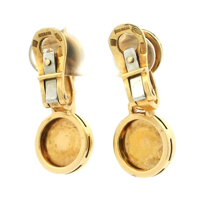 1990s 1990s Pair of Bulgari Bvlgari 18k Gold Black Onyx Drop Clip Earrings For Sale - Image 5 of 14