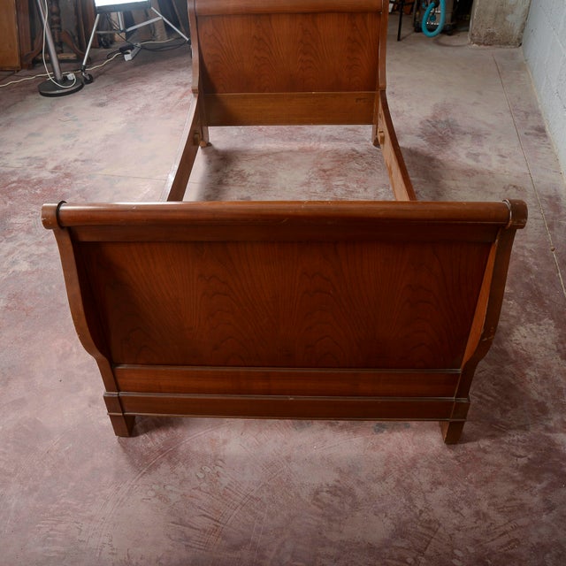Vintage Empire Boat-Shaped Bed in Wood For Sale - Image 12 of 18