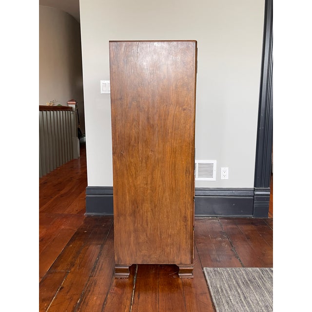 1930s Art Deco/Moderne Walnut Highboy Dresser For Sale In Madison - Image 6 of 13