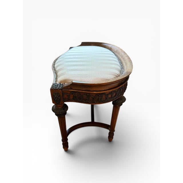 Early 20th Century Antique Irish Carved Dressing Table Stool With Upholstered Seat For Sale - Image 5 of 10