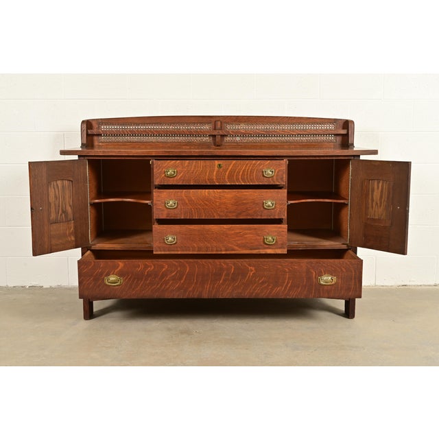 Early 20th Century Lifetime Furniture Antique Mission Oak Arts & Crafts Sideboard, Circa 1910 For Sale - Image 5 of 17