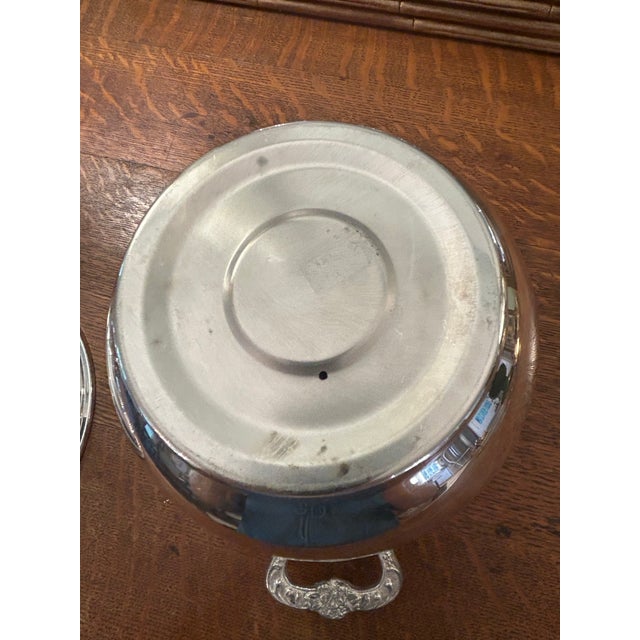 Vintage 1970’s Sheridan Taunton Attributed Silverplate Ice Bucket With Milk Glass Liner For Sale - Image 9 of 12