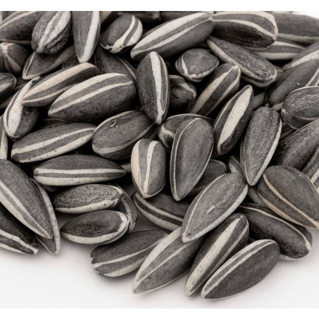 Ai Weiwei "Kui Hua Zi" Trompe l'Oeil Porcelain Sunflower Seeds in a Two-Piece Glass Vase For Sale - Image 9 of 10