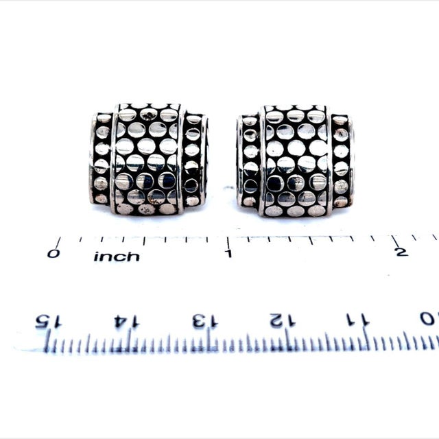 Silver 1990s Pair of John Hardy Estate Mens Dot Cufflinks Sterling Silver For Sale - Image 8 of 8