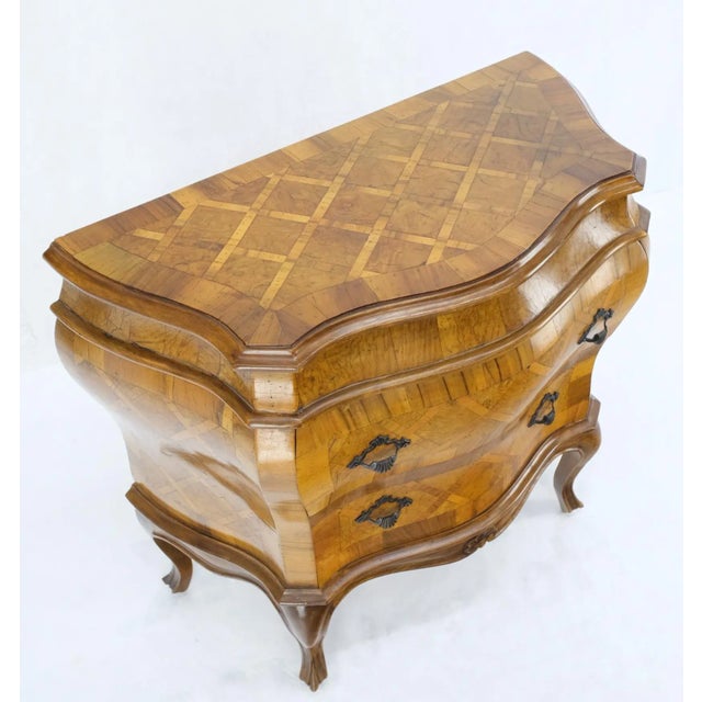 Italian Parquet Burl Wood Bombe Style Compact Entry Chest of Drawers Dresser For Sale - Image 10 of 13