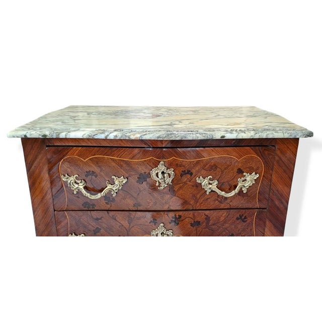 Small French Napoleon III Chest of Drawers For Sale - Image 4 of 9