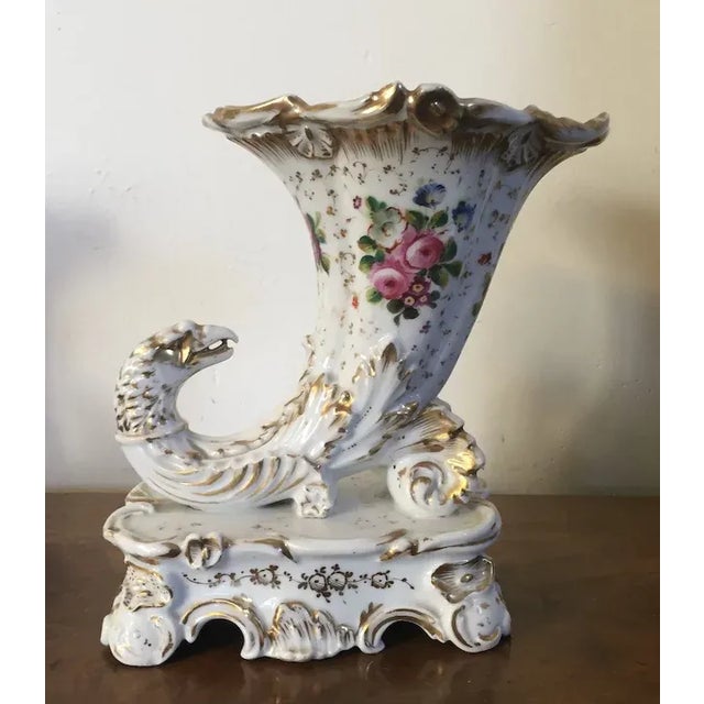 1830 Antique French Empire Porcelain Rhyton Eagle Head & Cornucopia Mantel Vases - A Pair For Sale In New York - Image 6 of 13