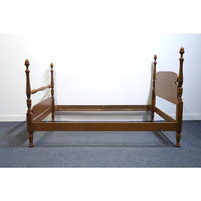 Ethan Allen / Baumritter Heirloom Nutmeg Maple Colonial Early American Full Size Four Poster Bed 588 For Sale - Image 9 of 10