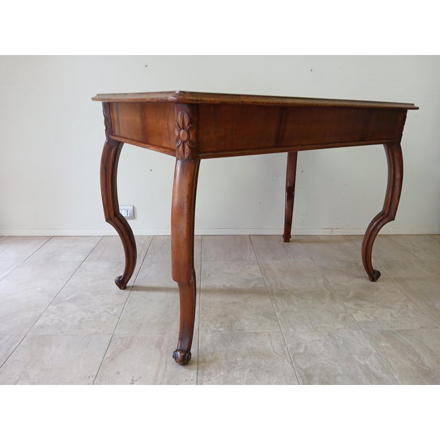 Wood Antique Desk in Walnut, 1800s For Sale - Image 7 of 18