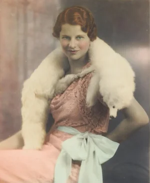 Vintage 1920's Portrait Photograph of Woman
