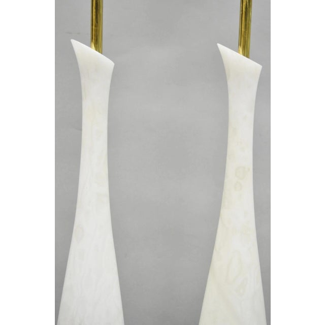 Vintage Italian Mid Century Modern 2 Tone Alabaster Green White Table Lamp Pair For Sale - Image 4 of 18