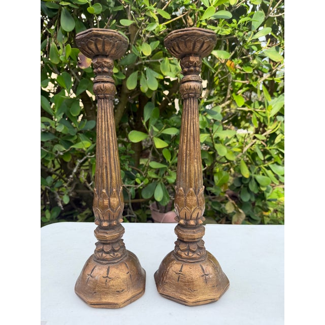 Neoclassical Vintage Tall Neoclassical Gilt Plaster Column Candlesticks, a Pair For Sale - Image 3 of 10