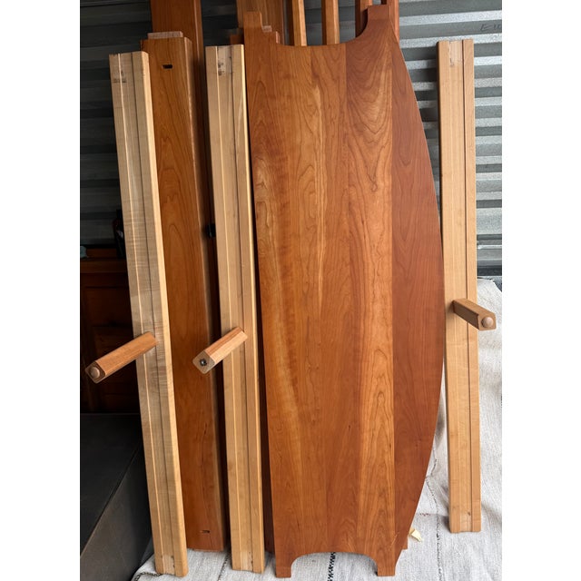 1990s Stickley Solid Cherry Shaker Style Pencil Poster Queen Size Bed Frame For Sale - Image 5 of 8