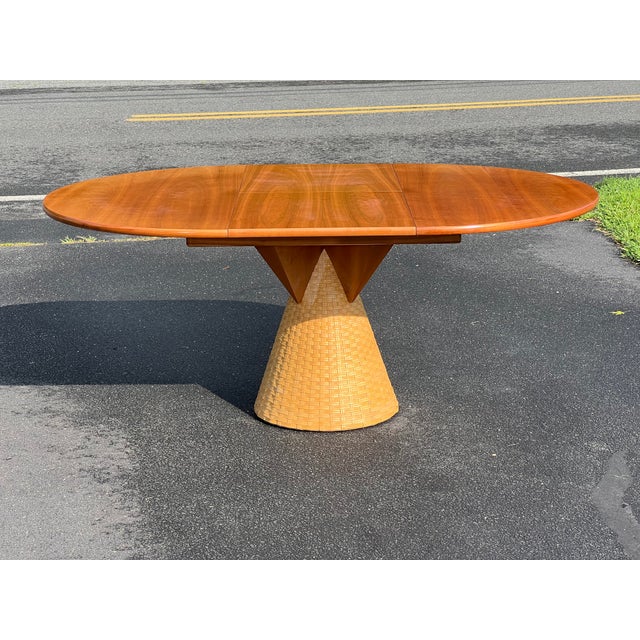 1980s Vintage Italian Modern Dining Table on Rattan Base With Leaf by