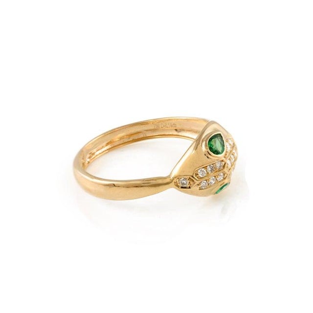 Metal Statement Diamond and Natural Emerald Snake Head Ring Size 8 For Sale - Image 7 of 8