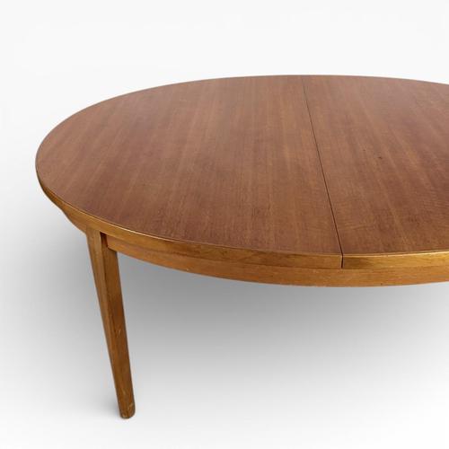 Mid-Century Extending Teak Oval Dining Table by William Lawrence, 1960s For Sale - Image 6 of 10