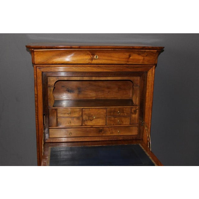 Louis Philippe Secretary in Walnut, 19th Century For Sale - Image 11 of 15