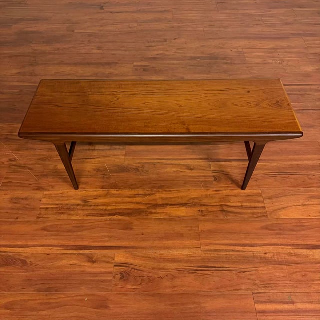 Mid-Century Modern Mid-Century Younger Fonseca Teak & Afromosia Coffee Table For Sale - Image 3 of 7