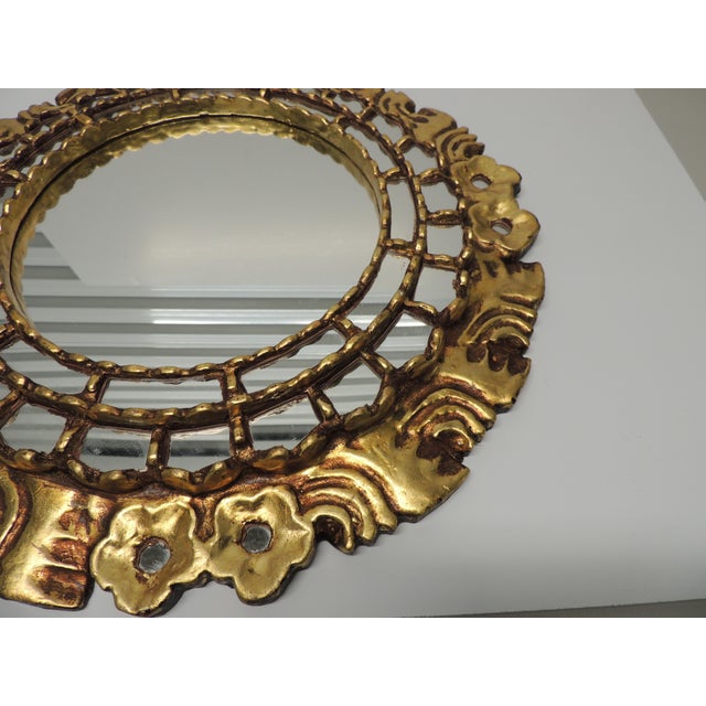 2000 - 2009 Vintage Wood Round Mirror With Gold-Leaf Finish From Peru For Sale - Image 5 of 7