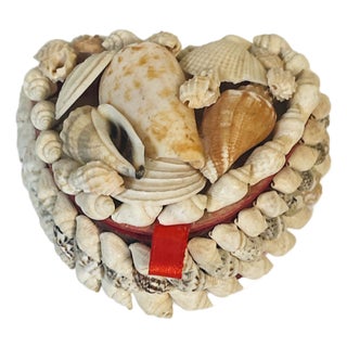 1930s Mini Sea Shell Sailors Valentines Heart Shape Box For Sale