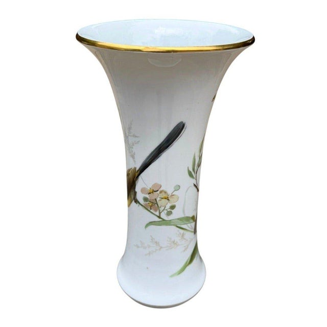 Late 19th Century Antique Meissen c.1890-1910 Hand Painted Bird & Butterfly Porcelain Trumpet Vase For Sale - Image 5 of 17