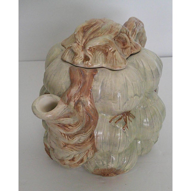 Beige Vintage Ceramic Garlic Bulb Face Tea Pot W/Lid Kitsch Farmhouse Eclectic Fun For Sale - Image 8 of 12