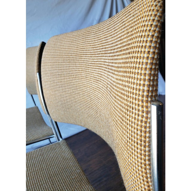 David Rowland 1970s Vintage David Rowland for Gf Business Equipment 40/4 Upholstered Chairs - A Pair For Sale - Image 4 of 16