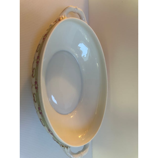Antique 1904s Schwarzburg Rudolstadt Austria, Straus & Sohne Manufacturer, Porcelain Covered Casserole Serving Dish Floral Design For Sale - Image 14 of 18