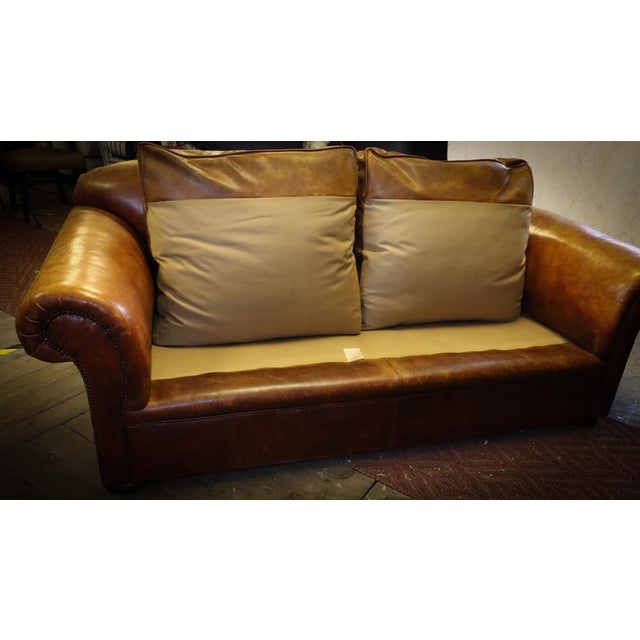 Large George Smith Two-Seater Club Sofa in Leather, 2010s For Sale - Image 12 of 18