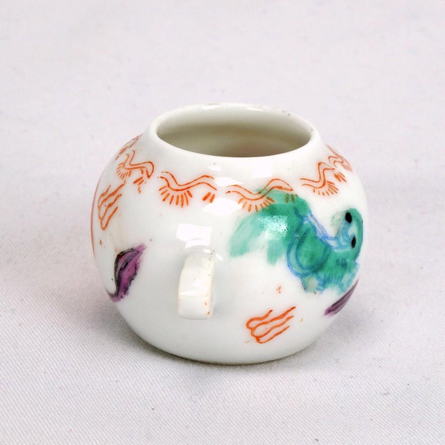 Pair of Antique Chinese Porcelain Cage Bird Feeders With Foo Dogs C 1900 For Sale - Image 11 of 15