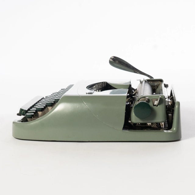 1950s Vintage Royalite Typewriter - 1950's For Sale - Image 5 of 12