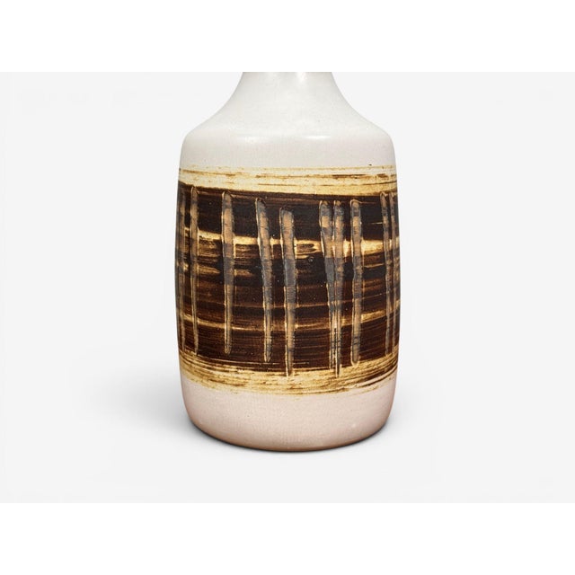 Gordon & Jane Martz, Table Lamp, Walnut, Beige Ceramic, Usa, 1960s For Sale - Image 10 of 11