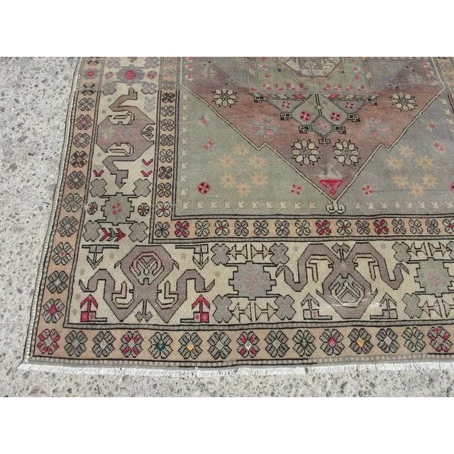 Hand Wowen Wool Turkish Rug, Rug,Vintage Rug,Beatifull Color Combination Turkish Retro Rug, Home Decor 5'4" X 7'1" Ft For Sale - Image 9 of 11