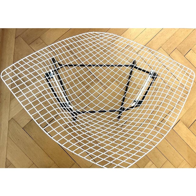 Mid-Century Modern Large Mid-Century Space Age Diamond Chair by Harry Bertoia for Knoll International, 1950s For Sale - Image 3 of 14
