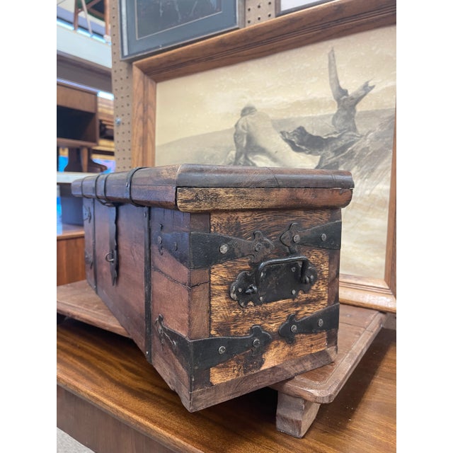 1970s Vintage Rustic Wooden Decorative Storage Trunk. For Sale - Image 9 of 9