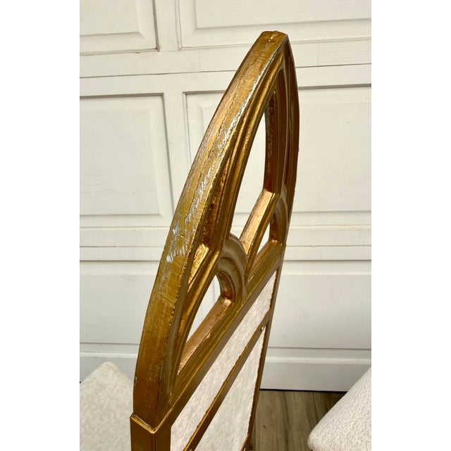 Mid 20th Century Pair of Hollywood Regency Gothic Revival Gold Dining or Accent Chairs in Ivory Bouclé For Sale - Image 5 of 9