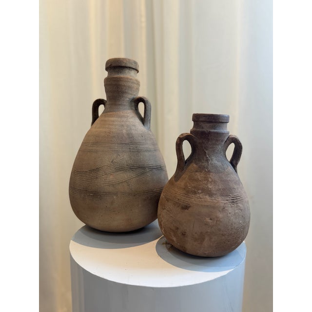 Classical Roman Antique Terracotta Amphora in Classical Roman Style With Aged Patina For Sale - Image 3 of 7
