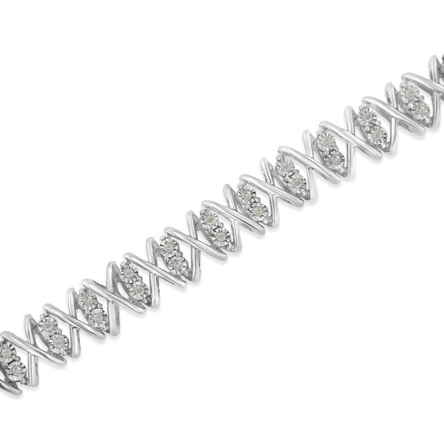 Contemporary Sterling Silver rose-cut Diamond X-Link Bracelet (1 cttw, I-J Color, I2-I3 Clarity) For Sale - Image 3 of 6