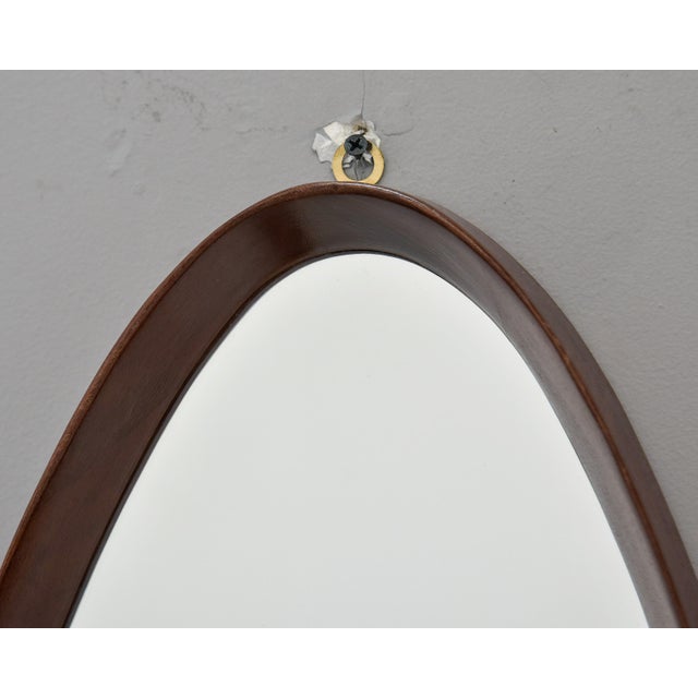 Italian Mid-Century Walnut Oval Mirror For Sale In Detroit - Image 6 of 11