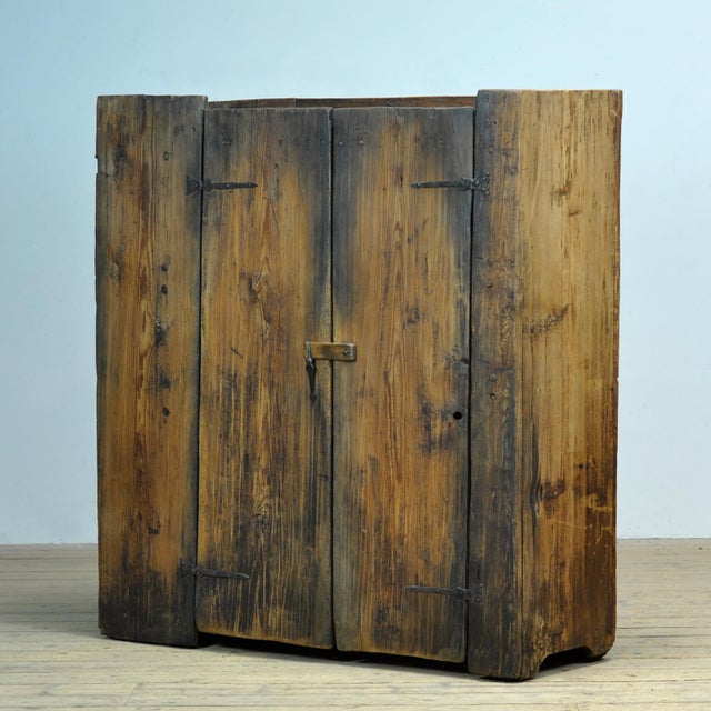 Rustic Vintage Pantry Cabinet in Oak, 1820 For Sale - Image 3 of 16