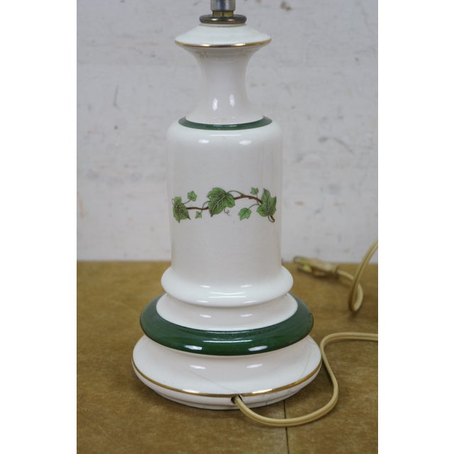 Mid 20th Century Vintage Porcelain Green Ivy Wine Vanity Boudoir Table Lamp 12" For Sale - Image 5 of 13