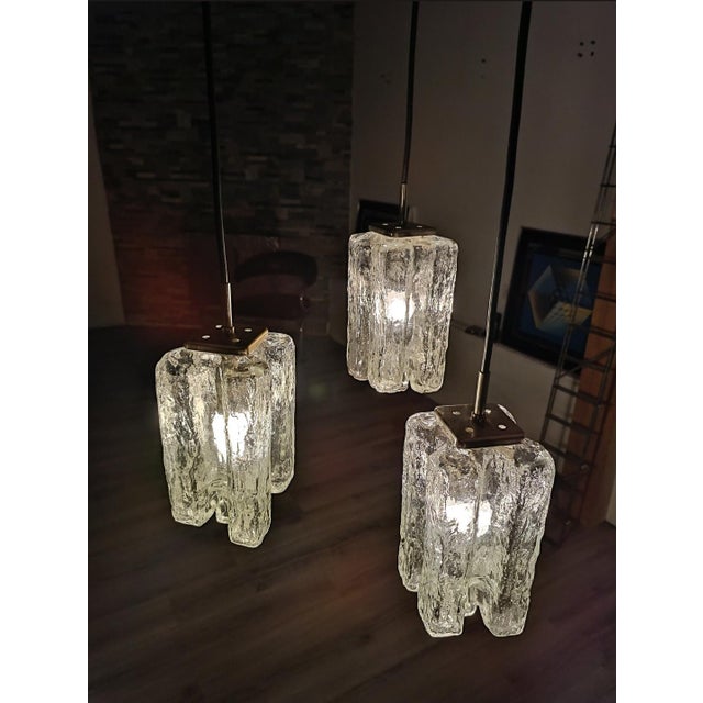 Granada Hanging Lamp in Ice Glass attributed to J. T. Kalmar for Kalmar Franken Kg, 1970s For Sale - Image 9 of 10