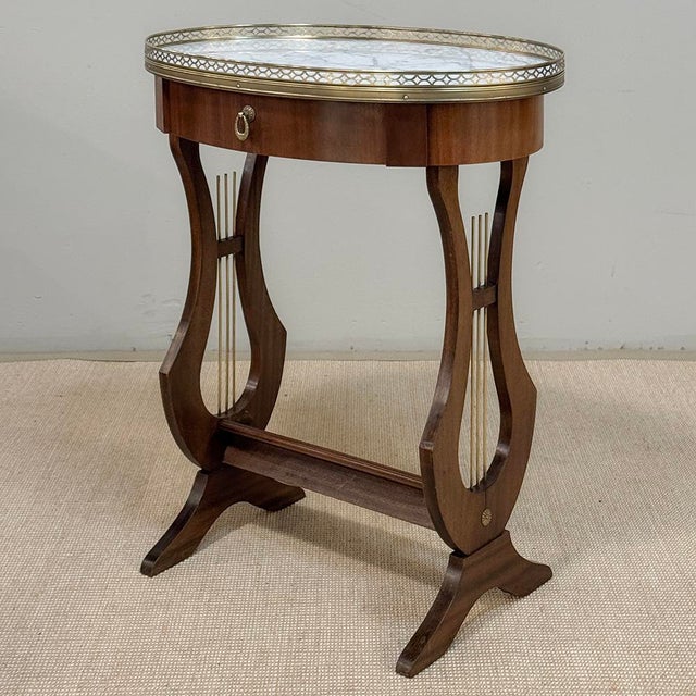 Antique French Neoclassical Oval End Table With Carrara Marble For Sale - Image 4 of 17