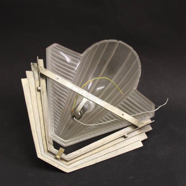 Art Deco French Wall Lights from Atelier Petitot, 1920s, Set of 2 For Sale - Image 6 of 17