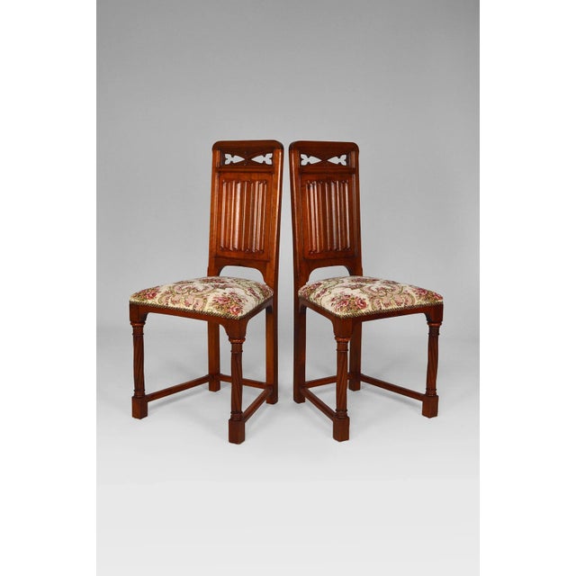 Set of 19th Century Victorian Gothic Revival Chairs in Carved Walnut For Sale - Image 4 of 18