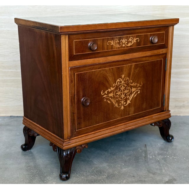 Pair of French Antique Bedside Cabinet Marquetry Nightstand, circa 1890 For Sale In Miami - Image 6 of 18