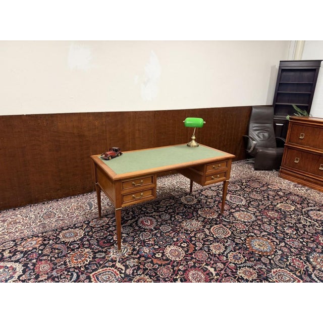 Classic and elegant | Antique English, classic and chesterfield style desks. This beautiful Writing Desk is the eye-...